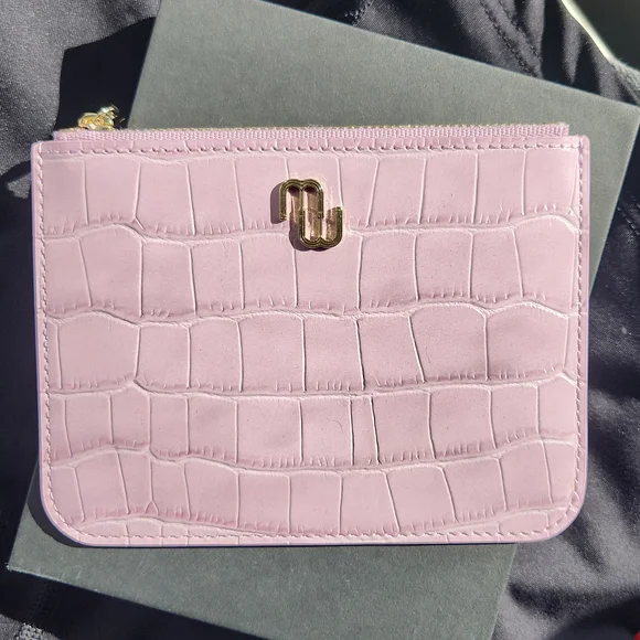 Maje NEW Leather pochette wallet in Rose color